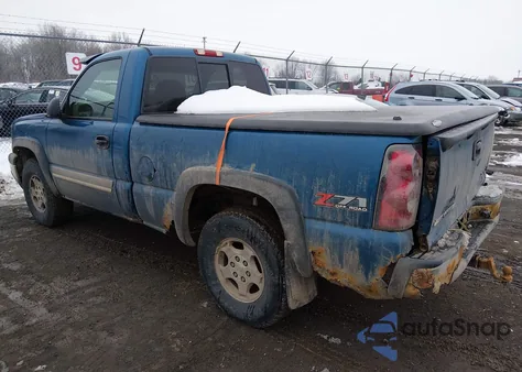 2004 Chevrolet Silverado 1500 Z71 z USA, uszkodzony, nr VIN 1GCEK14V74Z293053